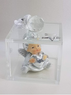 Aniołek w szklanym pudełeczku