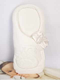 Welurowy becik Jaśmina z wyjmowaną wkładką z kokosa