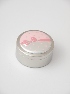 Pudełeczko na pierwszy ząbek- zdobienie różowe