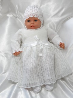 Ażurowa sukienka z czapeczką na Chrzest Ażurowa sukienka z czapeczką na Chrzest